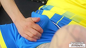 SOUTHERNSTROKES Soccer Gays Alan Stark and Max Gen Bareback