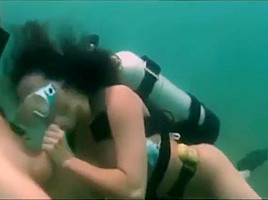 Scuba couple sex