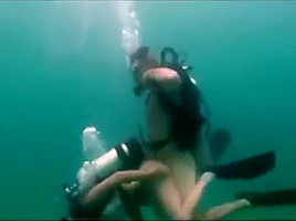 Scuba couple sex