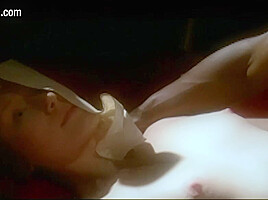 See Jurassic World's Bryce Dallas Howard Get Tricera-topless - Mr Skin