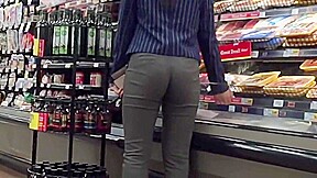 Sexy Asian Ass Hottie Bends Over in Slacks