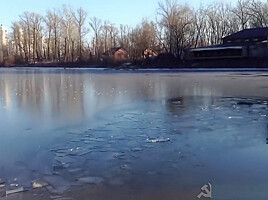 Sexy Russian Babe Strips and runs into Icy River