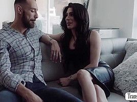 Sexy Shemale Gets Her Ass Banged By Her Guy Mistress With Ariel Demure