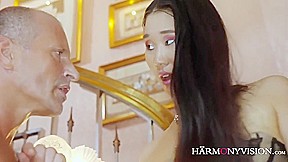 Sexy-asian-in-action