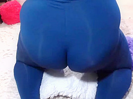 She likes to her ass