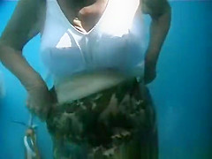 Shows Changing Room, Amateur, Movie Exclusive Version