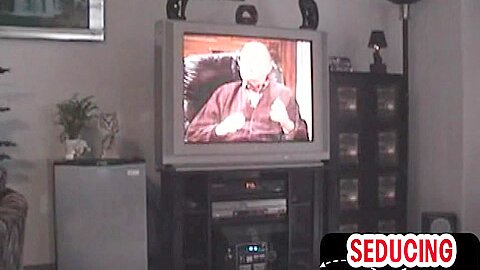 Skinny str8 1st time sucked by gay in homemade private video
