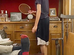 Skinny youngster cums while barebacked by stepdaddy