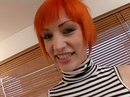 Slaps And Spits With Sofia Valentine - HeavyOnHotties