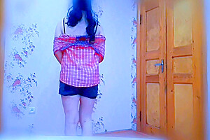 Solo Sexy Shemale At Home Privately Dressing And Getting Ready For Cam Shows