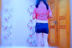 Solo Sexy Shemale At Home Privately Dressing And Getting Ready For Cam Shows