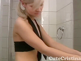 Solo shower teen 18+ fondles and teases