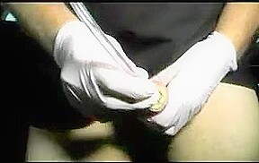 Sounding seringue in urethral girl