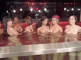 Special MAMBO PERV's CHRISTMAS 2022 : Reverse gangbang 1on7 + Orgy (Pee, anal, DAP, fisting, ATM ) OB104 - PissVids