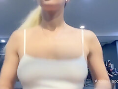 Sporty Boobs Meditation For You  Jumping Titis On Public - Anastasia Ocean