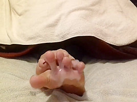 Spreading thick cum between my toes - cum on feet