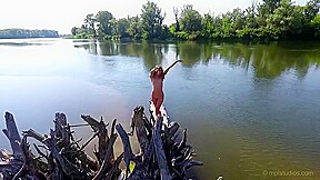 Stefani - River Run Through Me