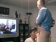 Straight Boy Marshall Blows a Geyser