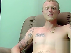 Straight guy gets his meat sucked deep