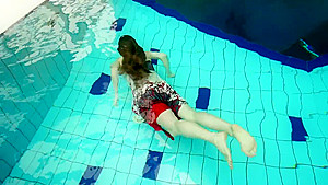 Stripping Naked Babe Marketa With Hairy Twat In The Pool