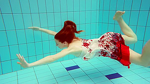 Stripping Naked Babe Marketa With Hairy Twat In The Pool