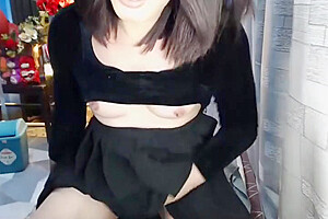 Sugar Baby In Your On Webcam
