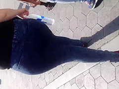 Super big booty Mexican Milf
