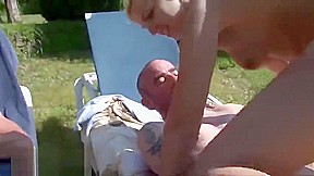 Swinger couples have sweet time in the fresh air this sunny day