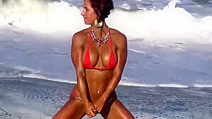 Tanned And Sultry Fitness Step mom Toni Andra 3