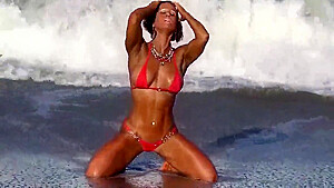 Tanned And Sultry Fitness Step mom Toni Andra 3