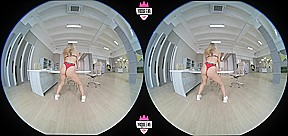 The Barby Show - Vr Queens - Vr Porn Video