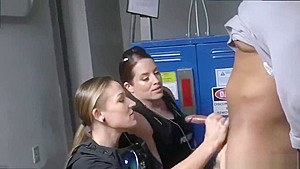 Threesome blonde creampie hd Purse Snatcher