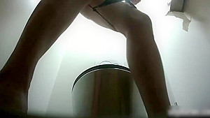 Toilet 2