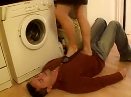 Trampling with Housshoe