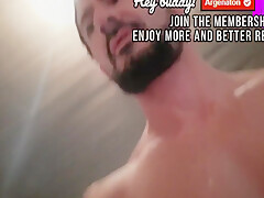 Twink Amador Pela Primeira Vez Em Uma Camera Real Chupando Pau E Sem Sela - Com Alex Barcelona 8 Min