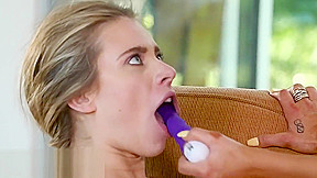Twisyts - Anya Jaclyn - Step mom Knows Best