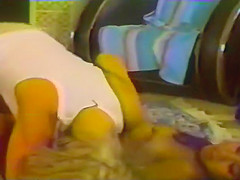 Two Lesbians Lick Each Other In A Vintage Porn