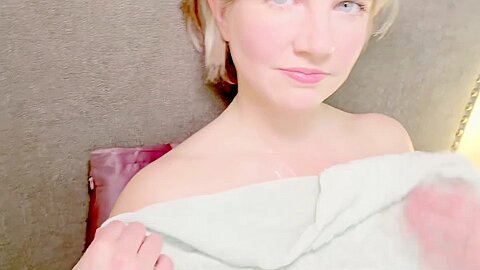 Unenthusiastic Blowjob And Cum On Tits - Housewife Ginger