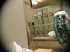Video  Dressing Room N 402