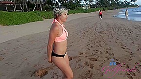 Virtual Vacation On Hawaii With Short Blonde Hair Slut Makenna Blue 1/9