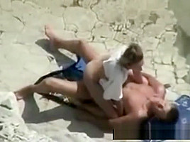Voyeuring Step mom with her holiday lover at beach
