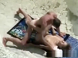 Voyeuring Step mom with her holiday lover at beach