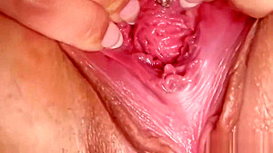 Wacky czech teenie opens up her yummy cunt to the extreme