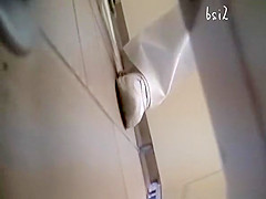 Women with hairy cunts peeing