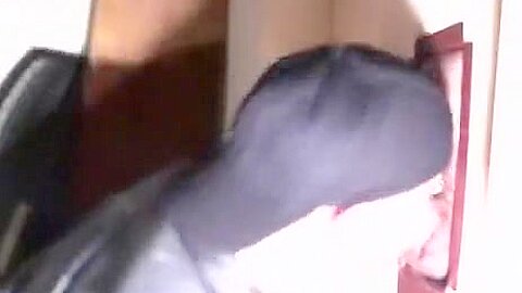 Worthwhile ramrod, LARGE load at the gloryhole