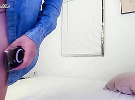 Young College Girl Gets Fucked On Online