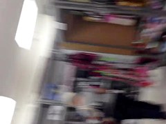 candid milf ass in jeans