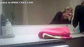 catch girl taking shower 2