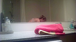 catch girl taking shower 2