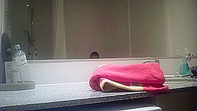 catch girl taking shower 2